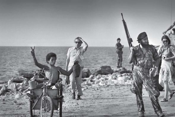 'os dias da independência, angola 1975', de  Joaquim Lobo
