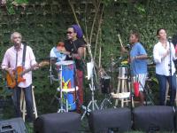 A música é uma conversa de gente educada: “Mart’nália em África”